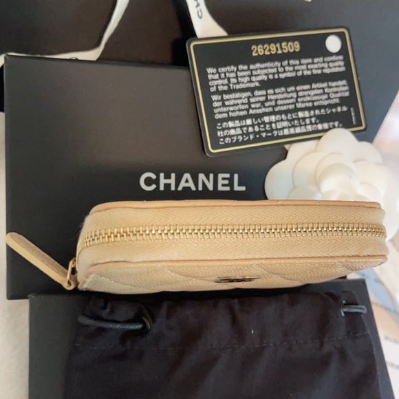 Chanel GHW Caviar Quilted Classic Beige Zipped Coin Card Holder Wallet BNIB - Picture 3 of 10